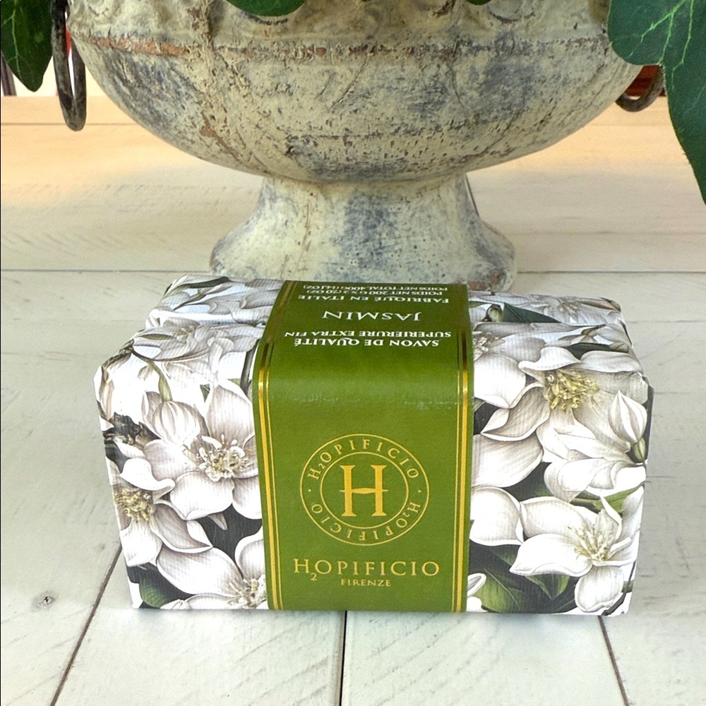 Jasmine - triple milled luxurious soap.  Made in Italy
